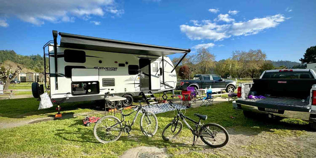 the blog cover of how to choose lifepo4 bms